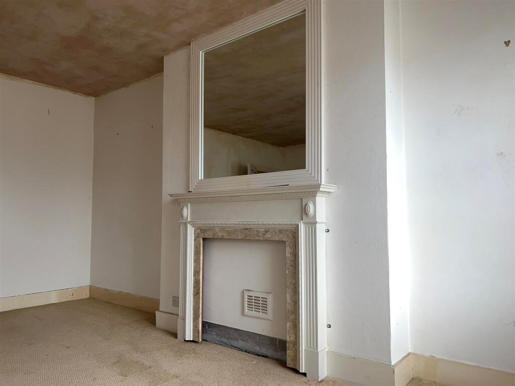 Internal Feature
