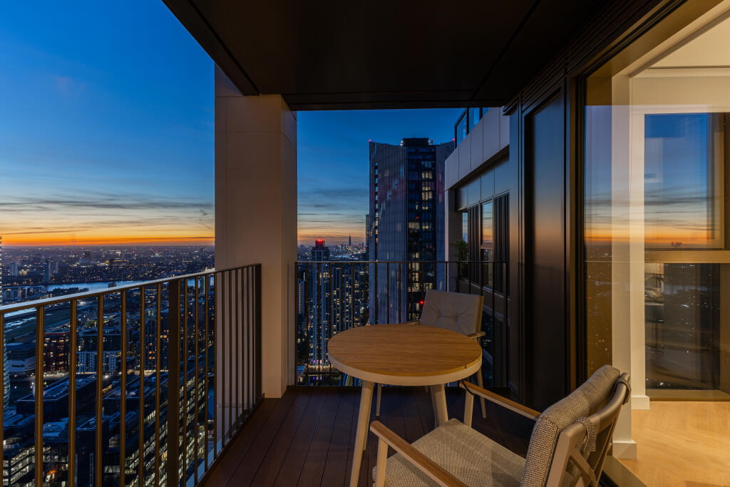 101034_Flat 45 08 One Thames Quay 222 Marsh Wal...