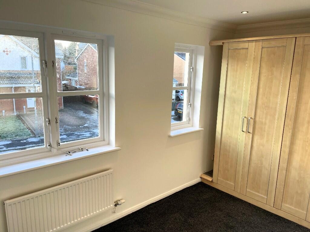Bed 1. 3.8m x 2.4m