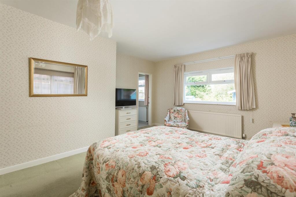 Principal Bedroom Suite