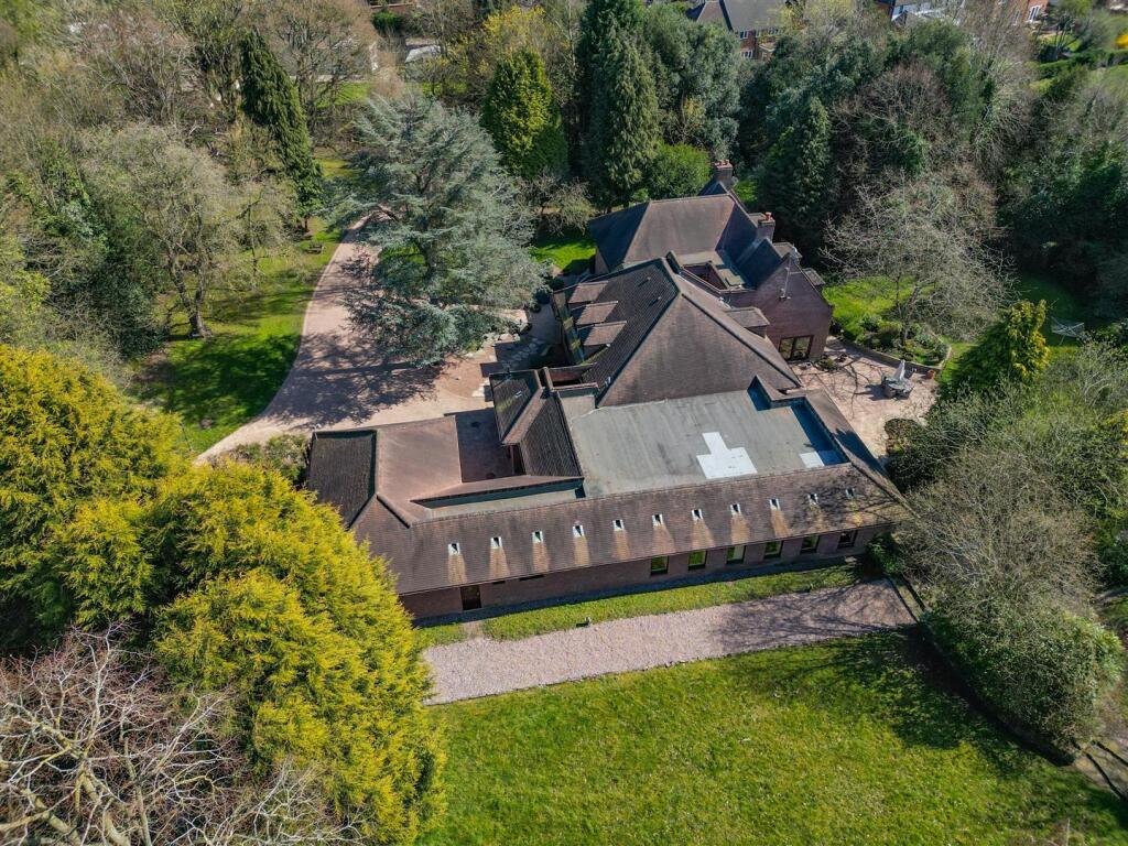 Court Manor (5 of 10).jpg