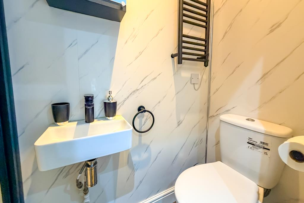 Ensuite