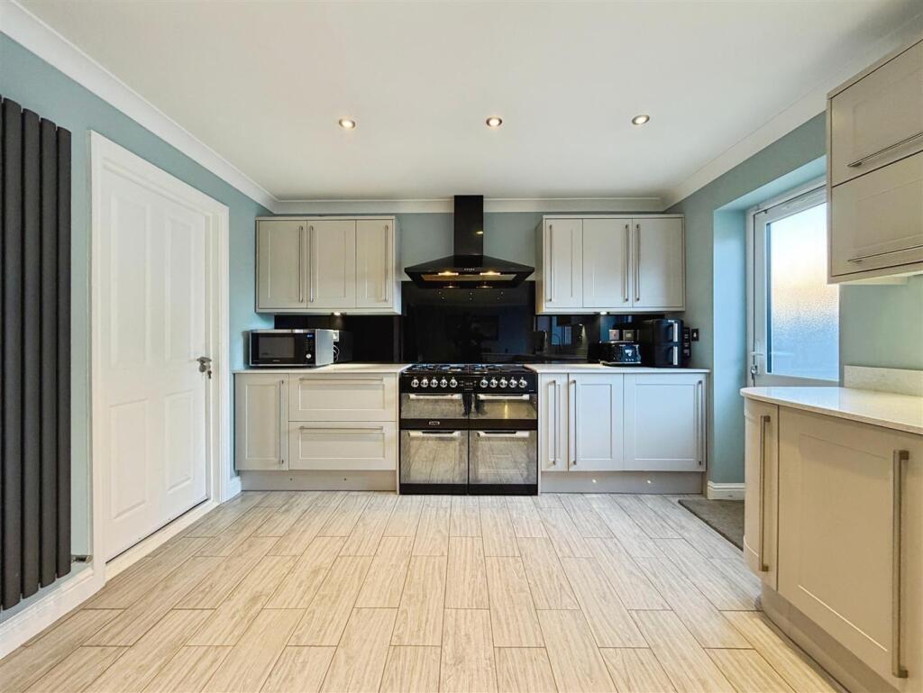 d7d80a56--4995-BFF7-315E1913355A-66107-00001A99C83