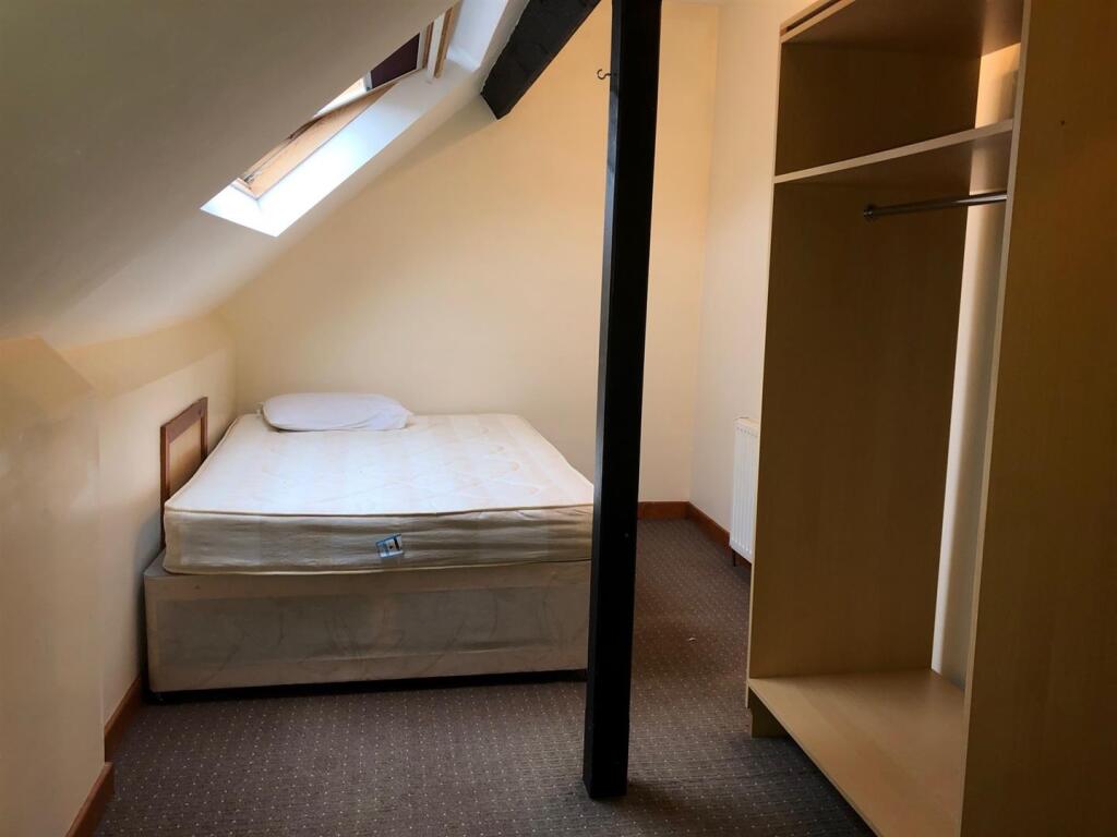 Bedroom 5B.jpg