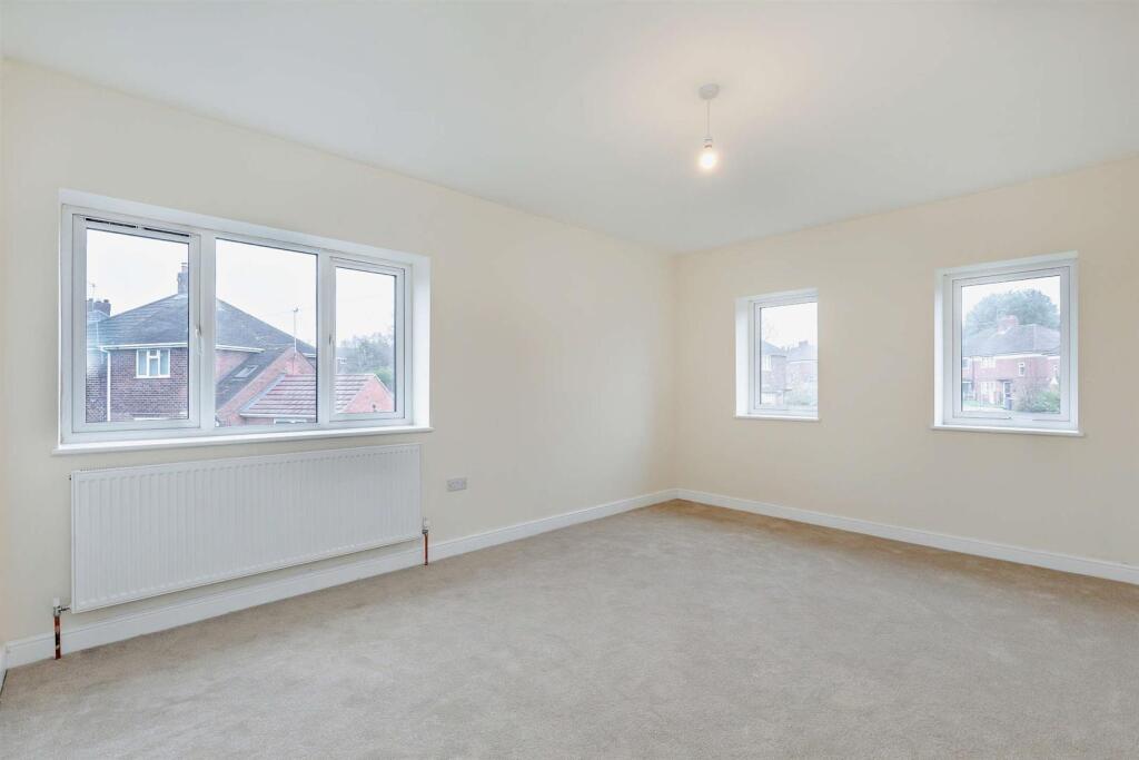 8675088-interior04-800.jpg