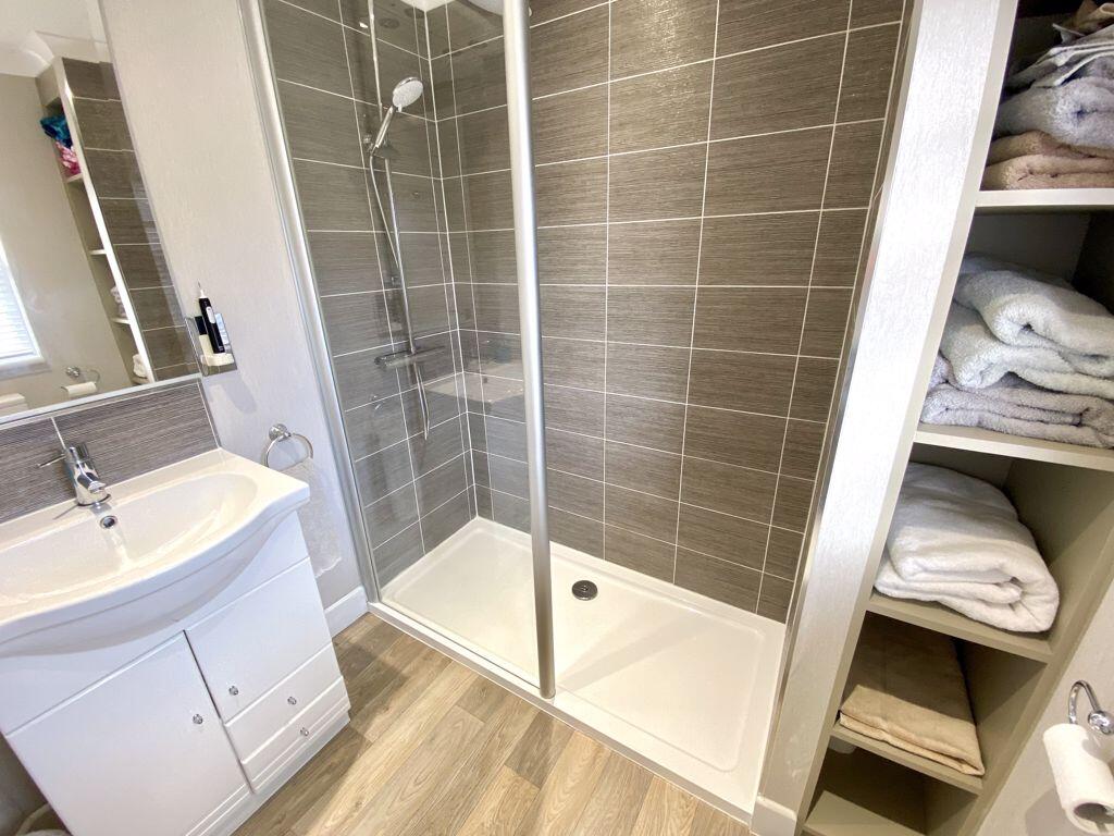 Ensuite Shower Room