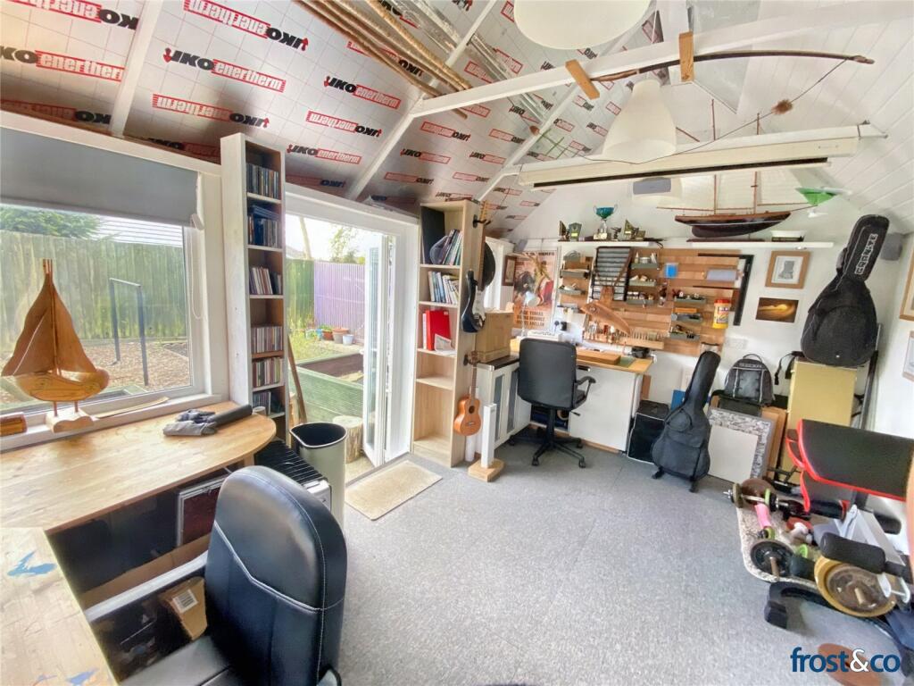 Cabin/Office/Worksho
