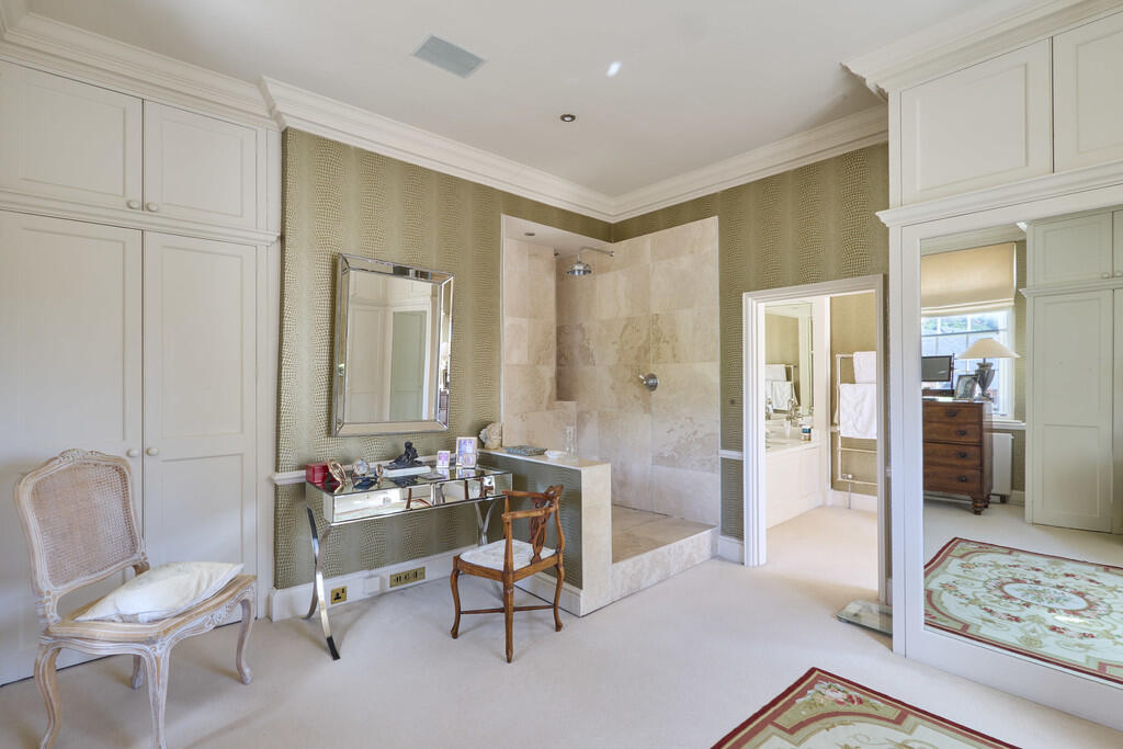 Moulton Hall 0907...