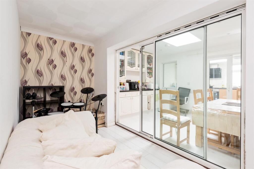 14 Banwell Road, Bath, BA2 2UJ-2.jpg