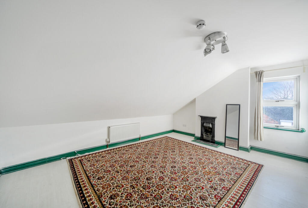 1385363-4-6929aac...