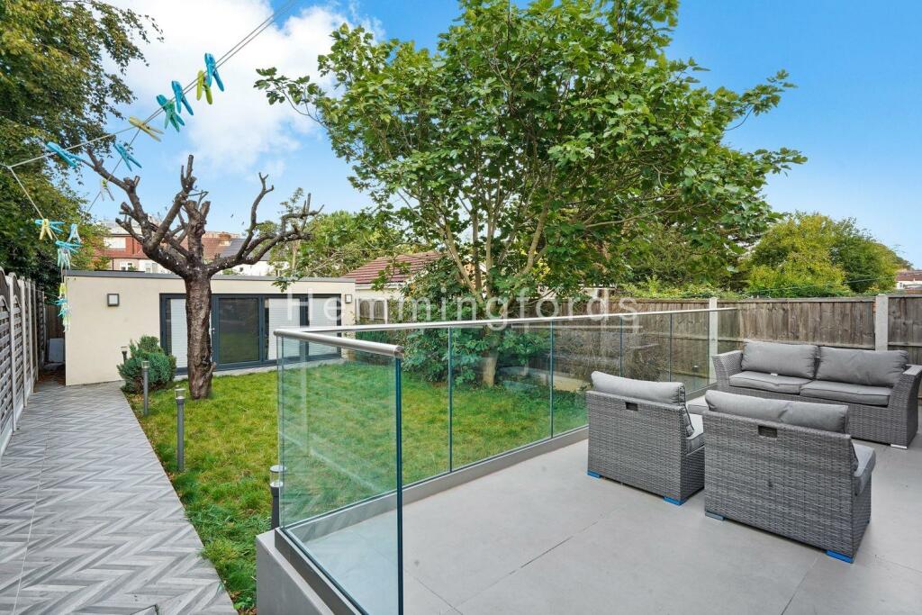 34 Blenheim Avenue - t4wsxjKZR9TXcFcp4jSd.jpg
