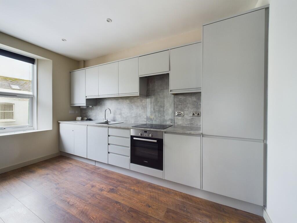 CAM02089G0-PR0410...