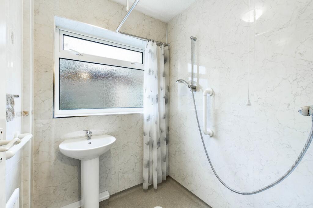 CAM03162G0-PR0208-STILL014