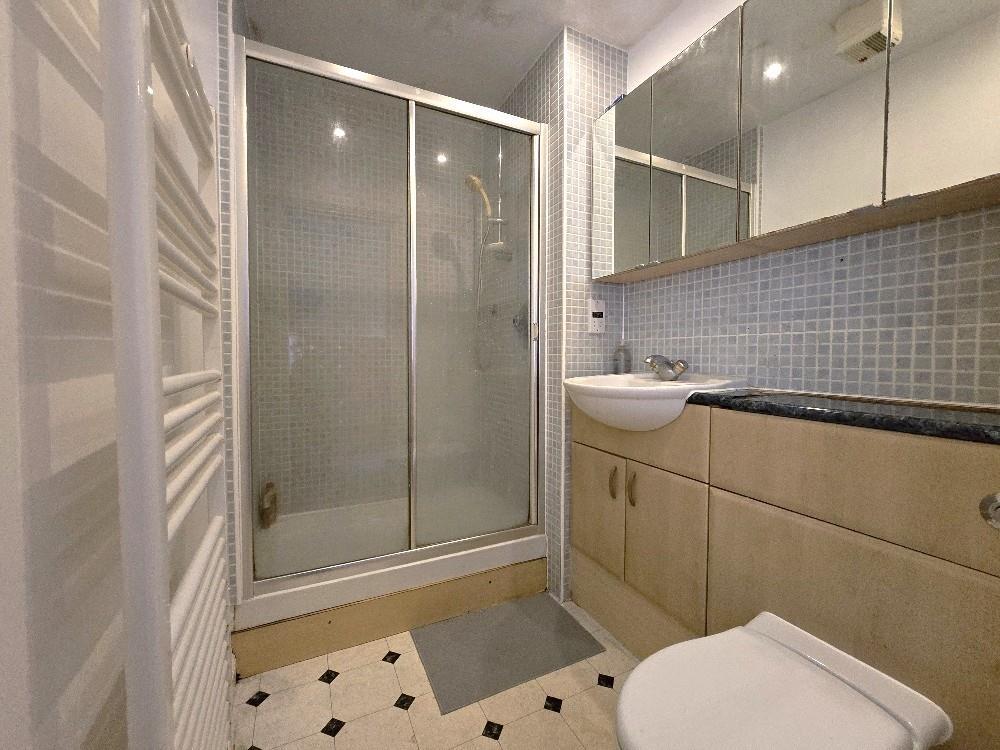 St Marys House, Broad Lane - En-suite Shower Room
