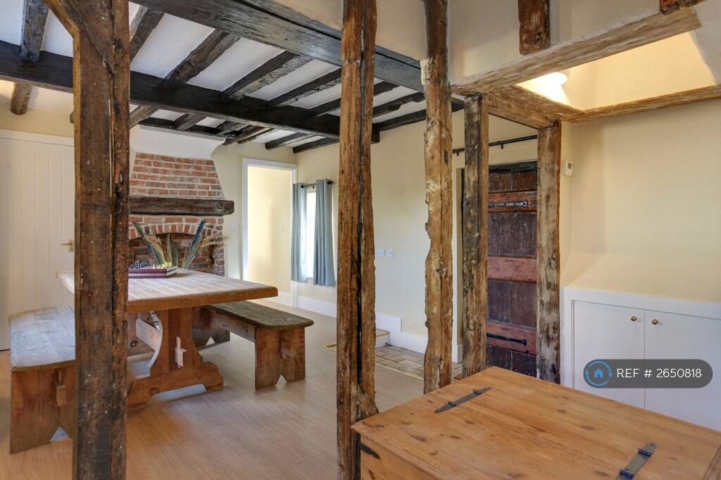 Breakfast Room