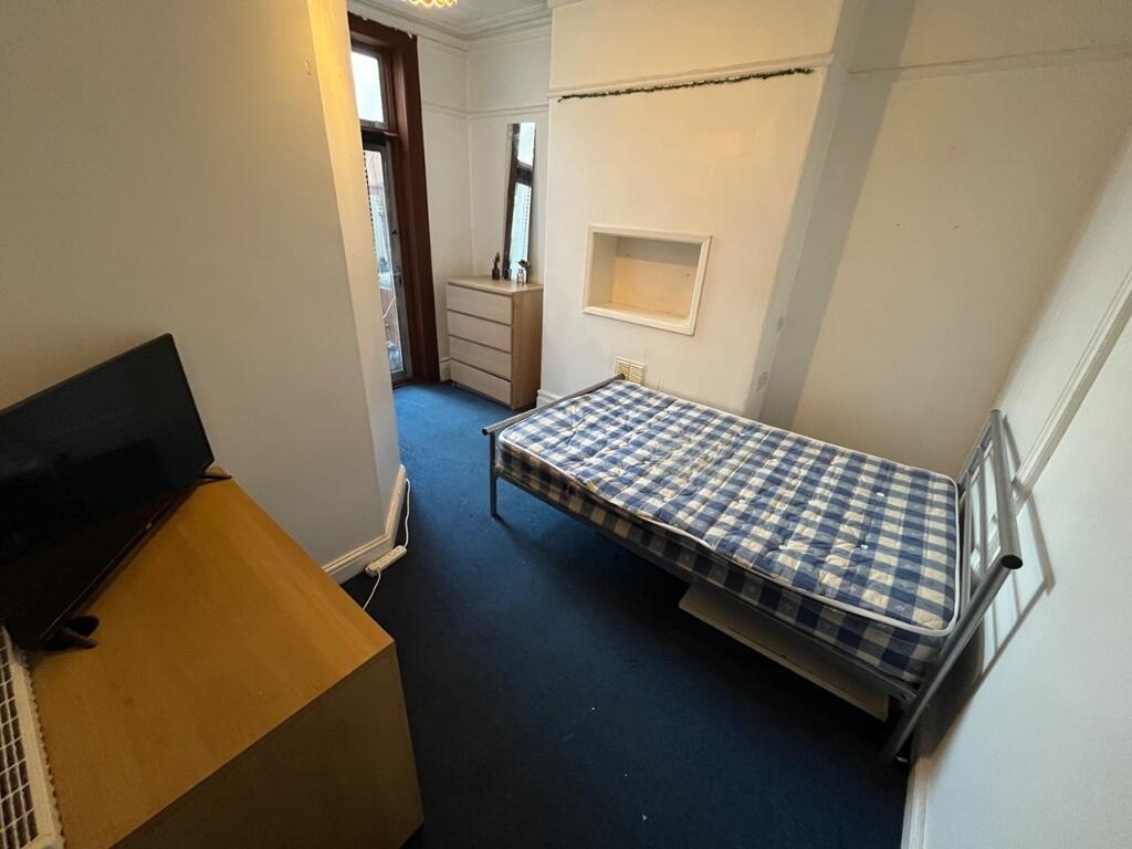 Bedroom 2.jpeg