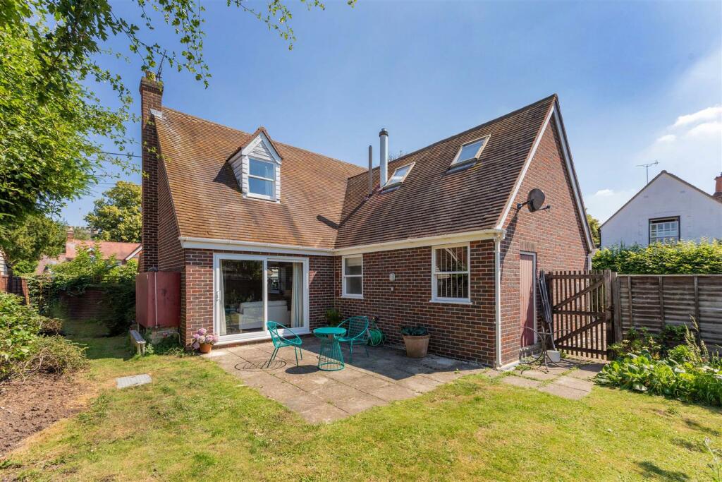 Chestnut Cottage-2.jpg