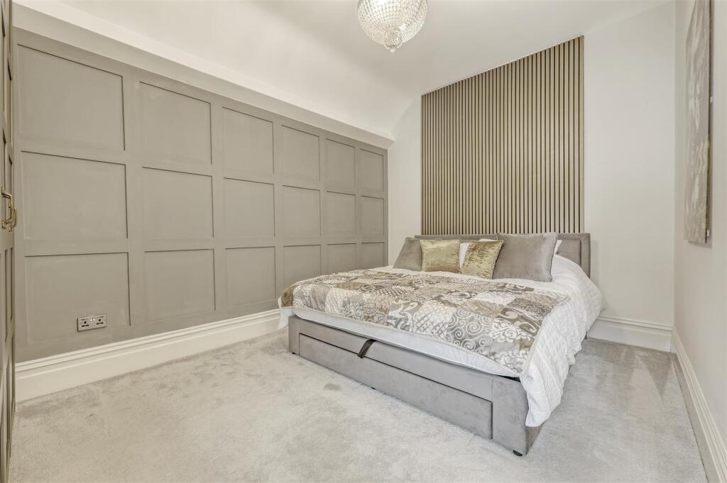 5_8v8a1530_1 copy.jpg