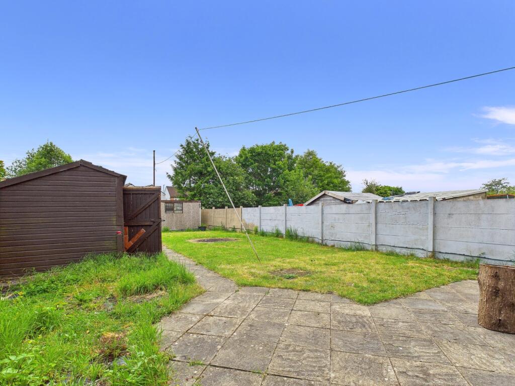 CAM01338G0-PR0108-STILL009