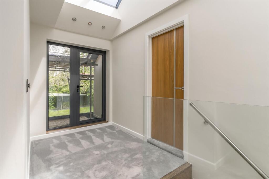 72 Dyke Road Low Res-19.jpg