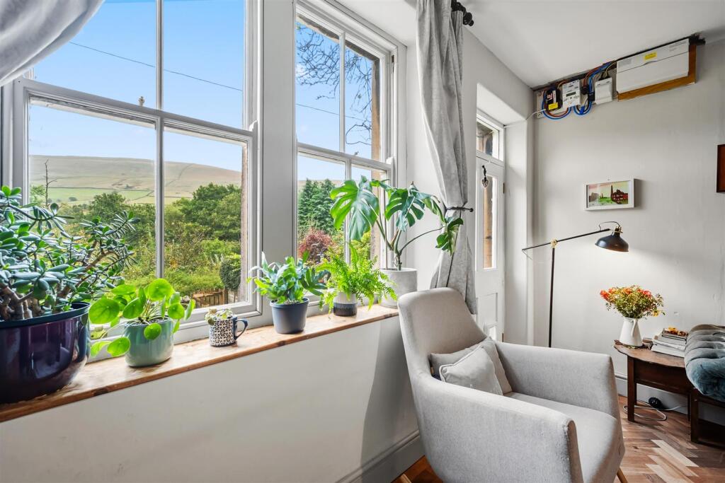 Saxton Mee 11 Hope Road 0036.jpg