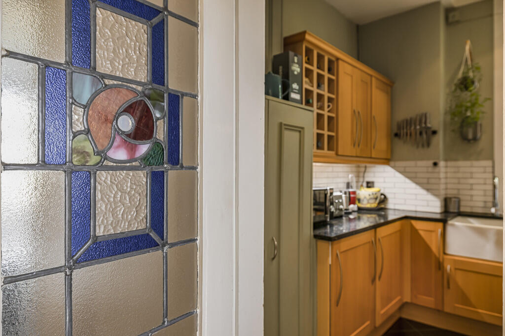 28-print-97 Queen...