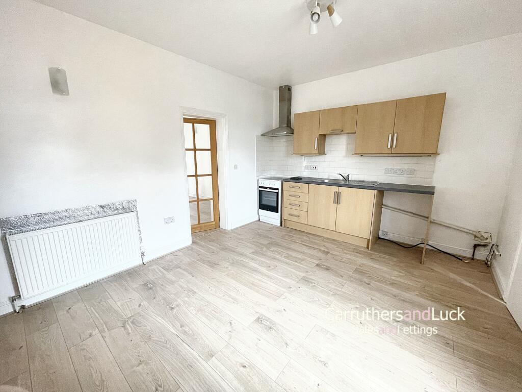 Open Plan Lounge / Kitchen