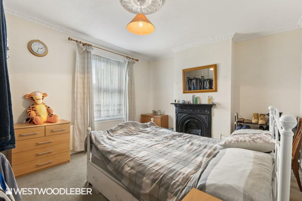 TurnfordVillas_10.jpg