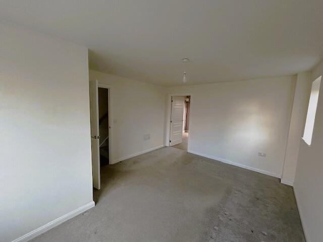 Walton Hall Drive, Felixstowe, IP11