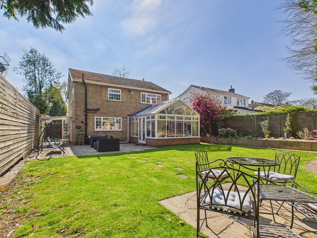 CAM03830G0-PR0138...