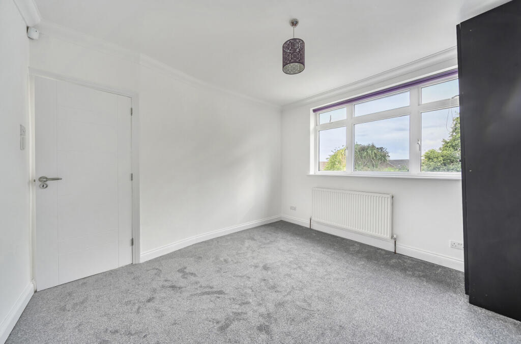 1327140-7-6877e80...