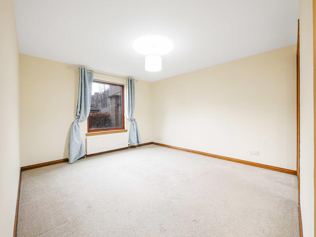 Bedroom 1-1