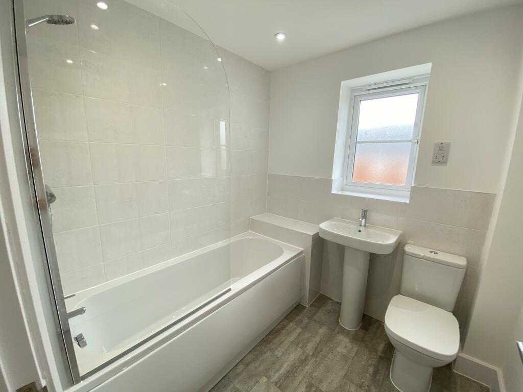 Family bathroom