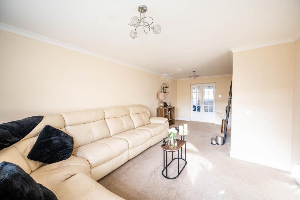 Living Room, Dining (4).jpg