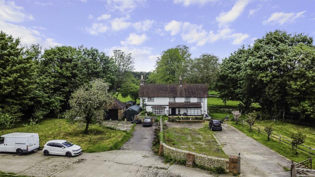 FRITH PARK FARM DRONE- (3).jpg