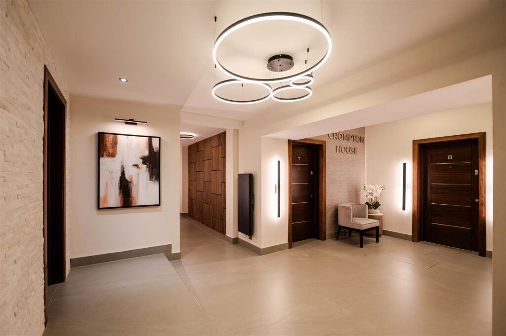 ImeldaPhoto_CromptonHouse_CommunalSpace22.jpg
