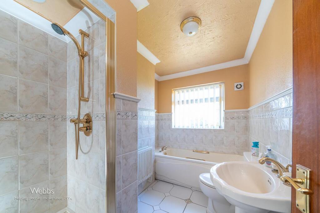 © Webbs Estate Agents © (54 of 211).jpg