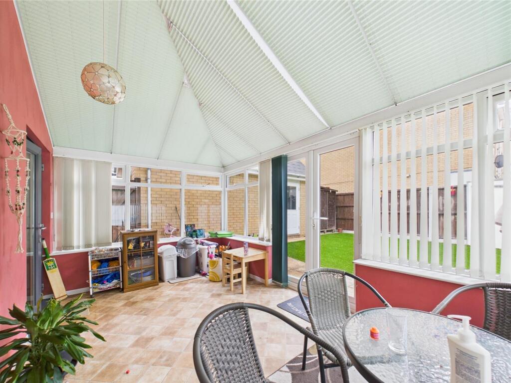 Sunroom (2).jpg