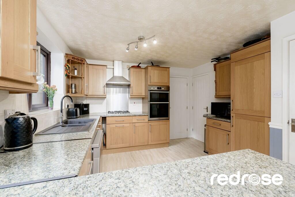 web_7 Stamford Dr...