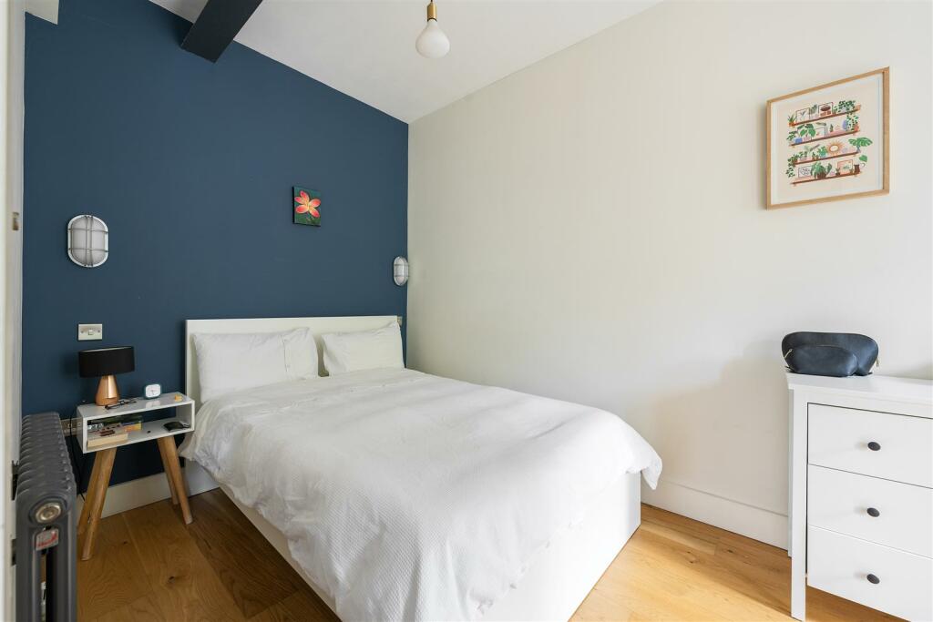 Bedroom-1.jpg