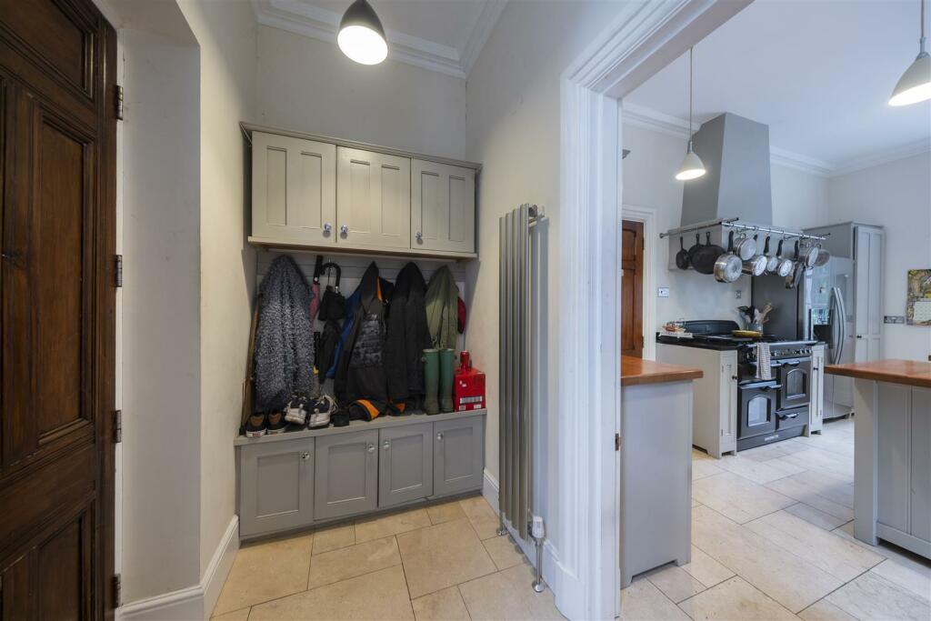 2 Riddings House-002.JPG