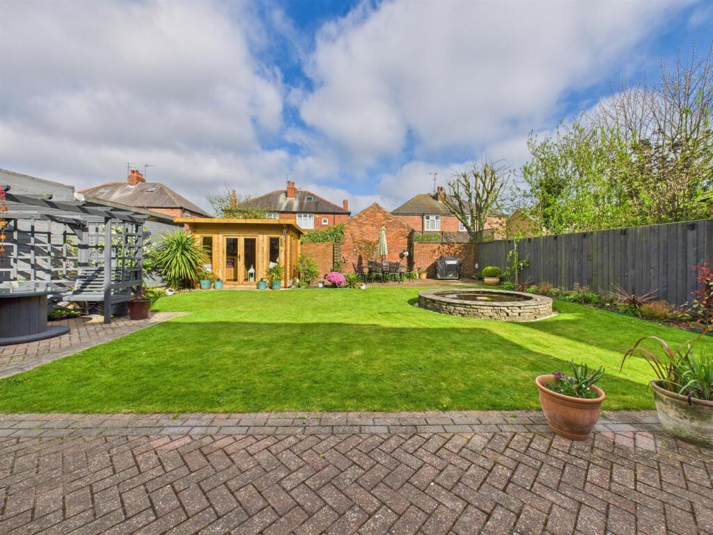 Garden: