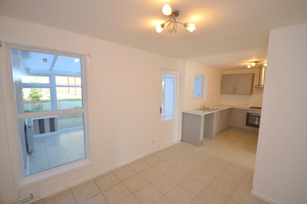 Kitchen / Dining Roo