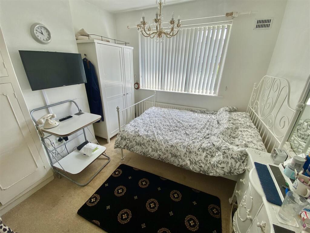 Bramleys Estate Agents - Woodsome Avenue - Mirfiel