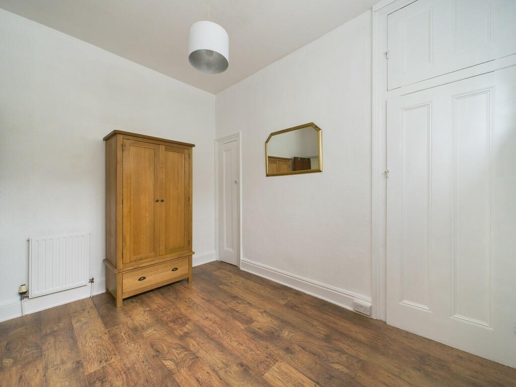 CAM02089G0-PR0374...