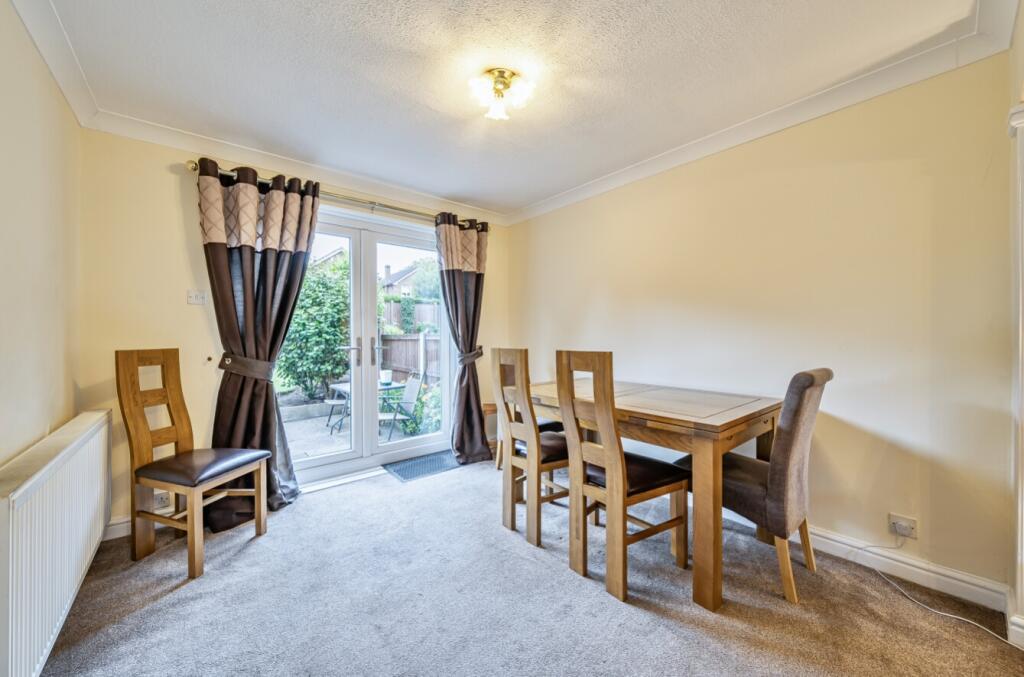 Dining - 104 OLD MEADOW LANE - EweMove Sale