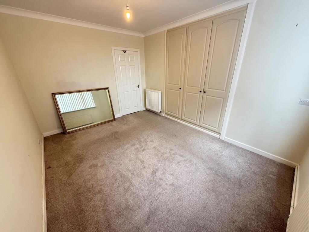 Master bedroom (2)