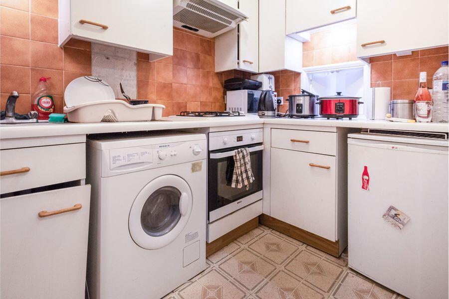 0b6f448b-0d09-4ef3-8