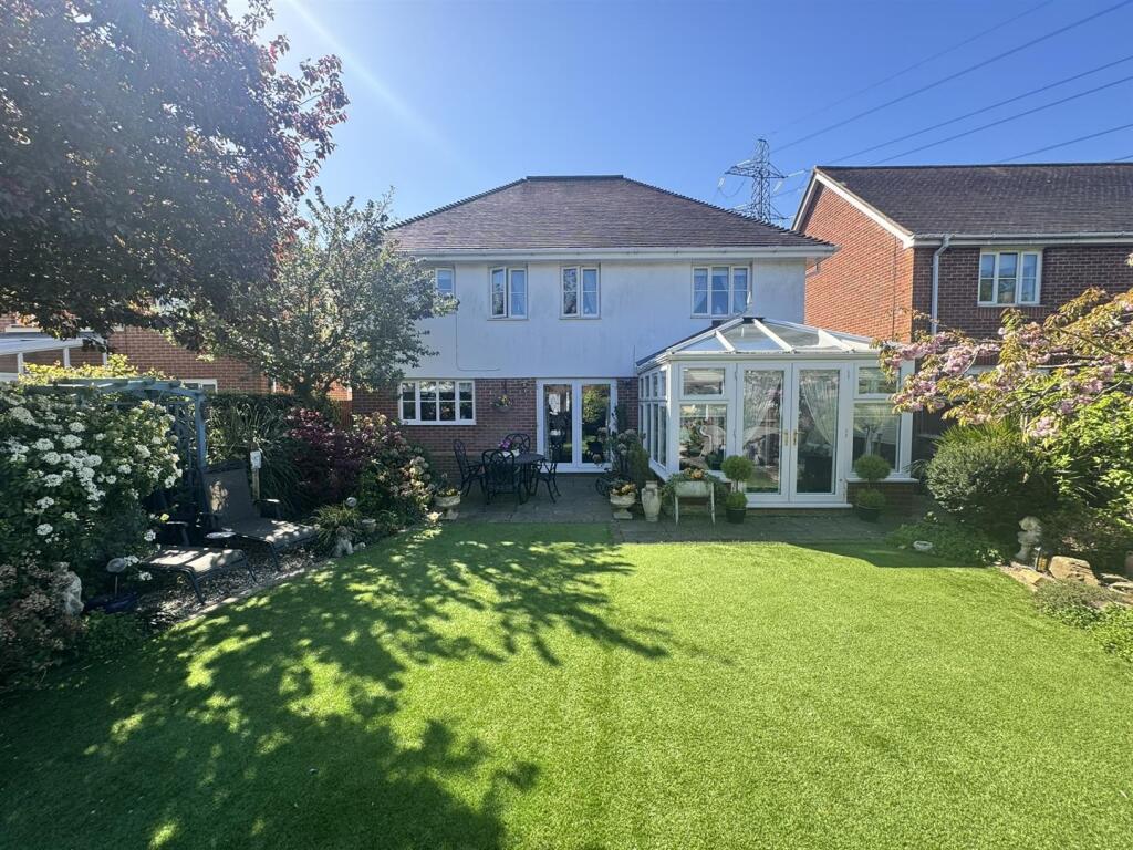 CHtMTL-CU0qXszK62Hzi