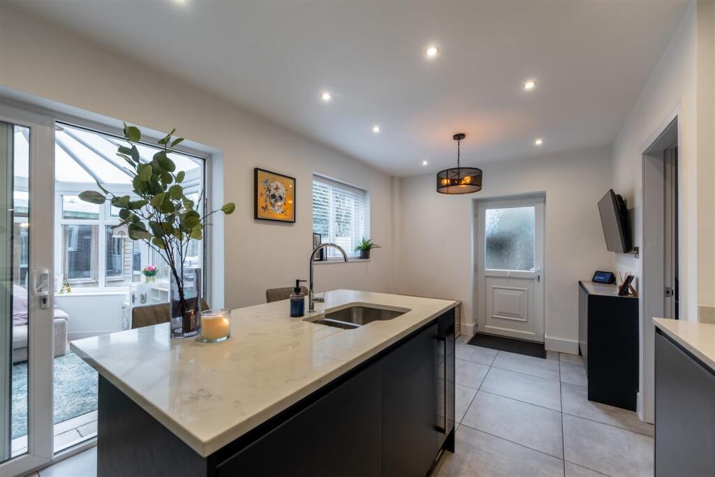 30 Poplar Drive-003.jpg